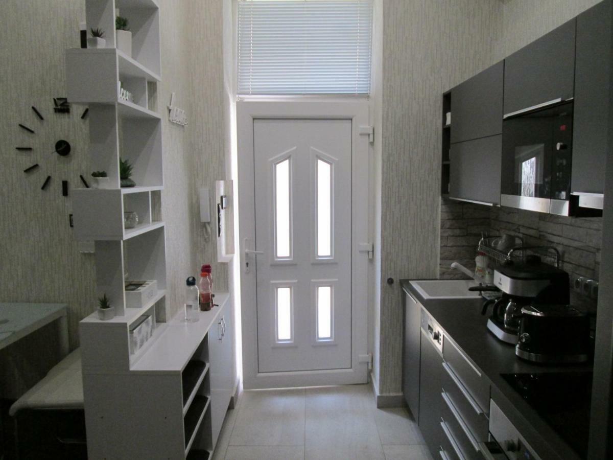 Corvinus Apartman ブダペスト エクステリア 写真